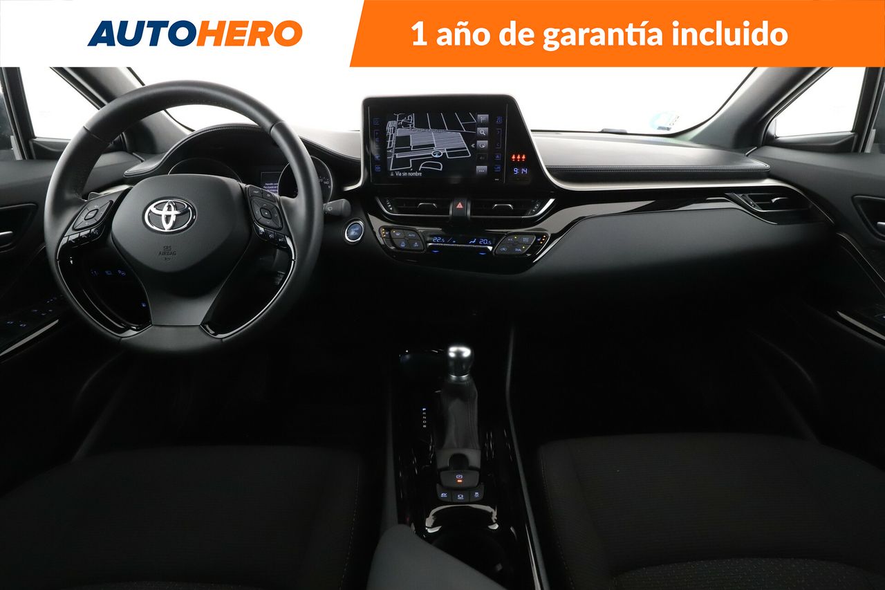 Foto Toyota C-HR 13