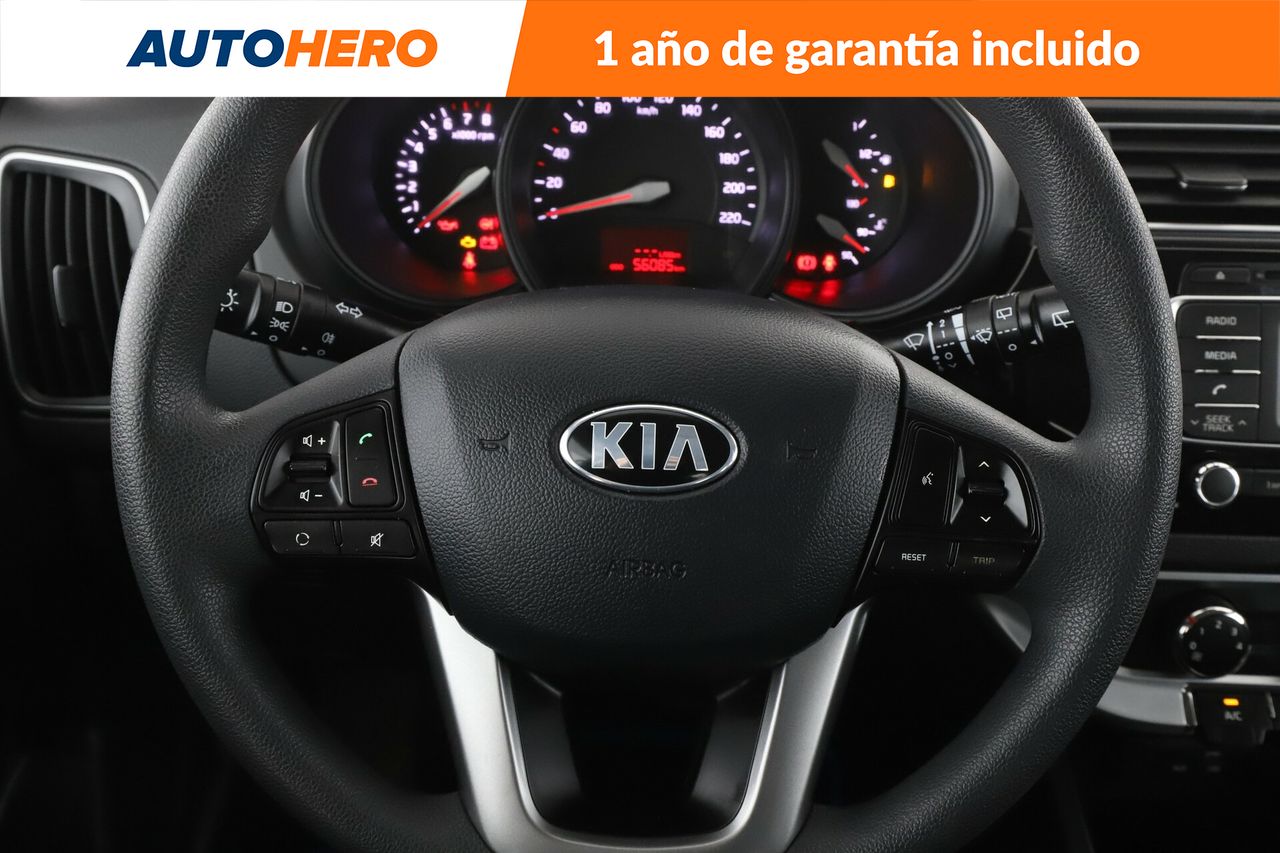 Foto Kia Rio 19