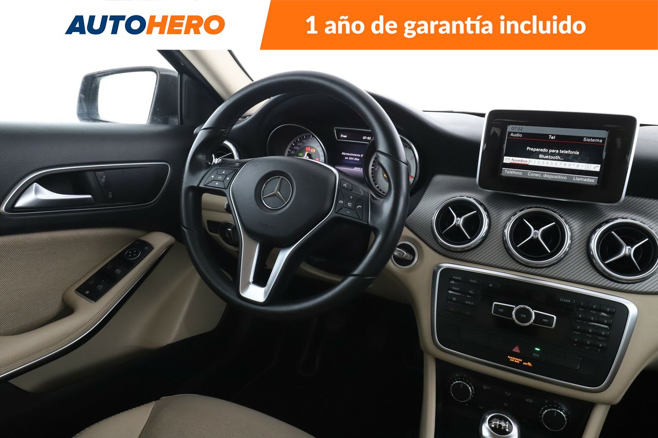 Foto Mercedes-Benz Clase GLA 14