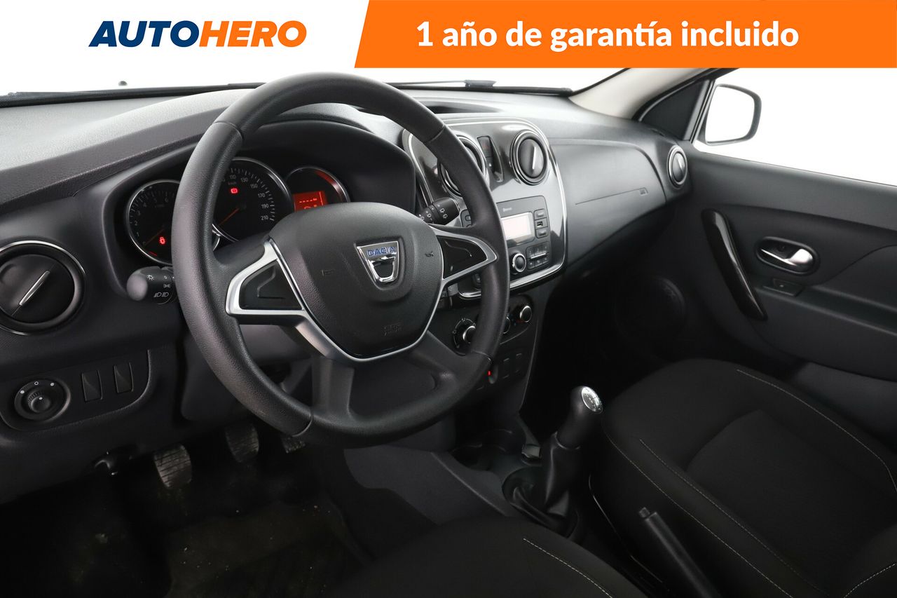 Foto Dacia Sandero 12