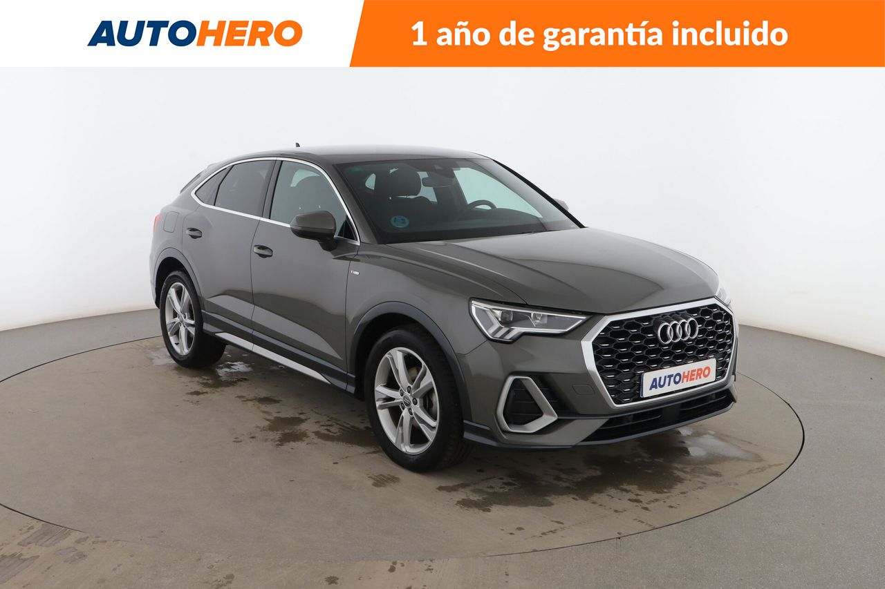 Foto Audi Q3 8