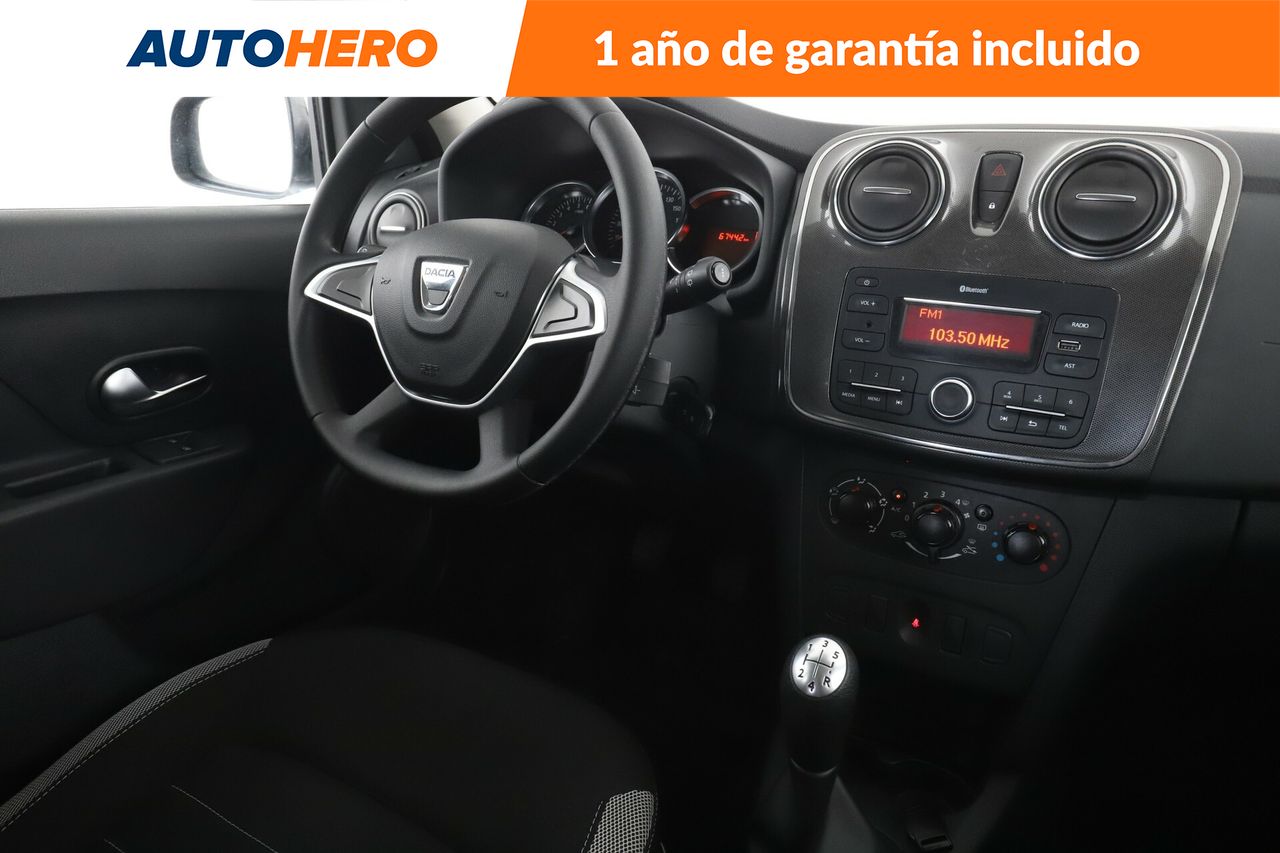 Foto Dacia Sandero 14