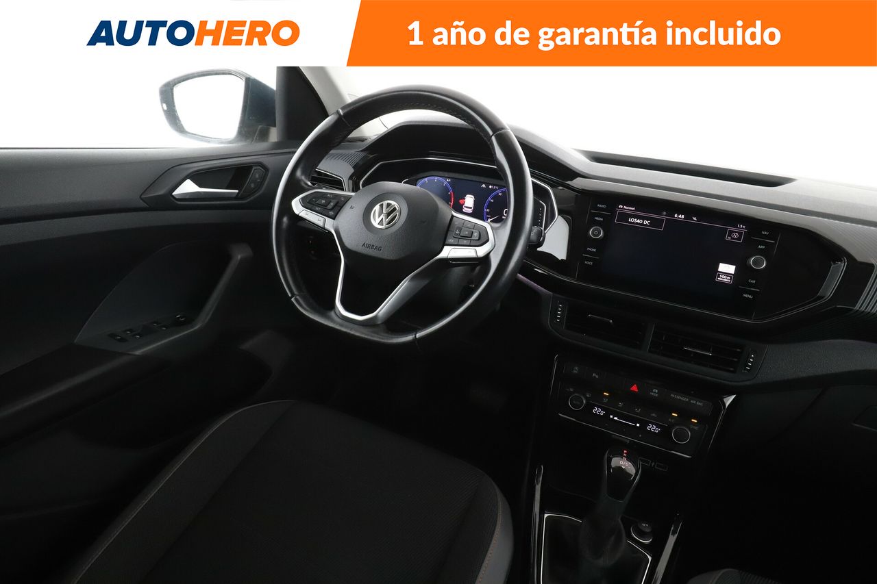 Foto Volkswagen T-Cross 14