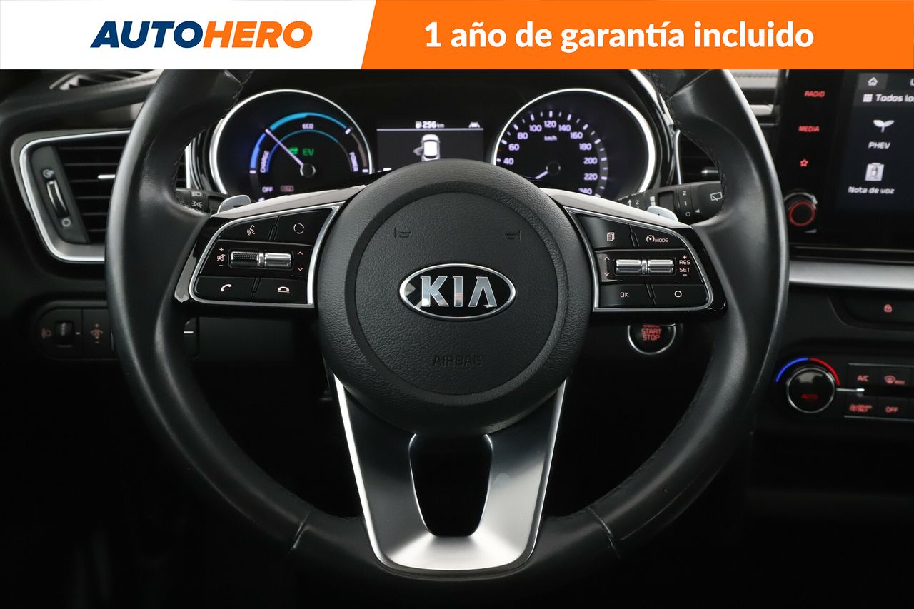 Foto Kia XCeed 18