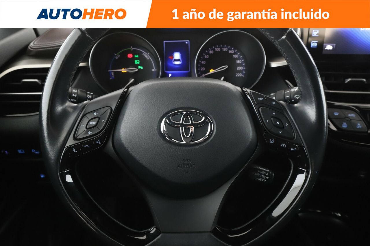 Foto Toyota C-HR 20