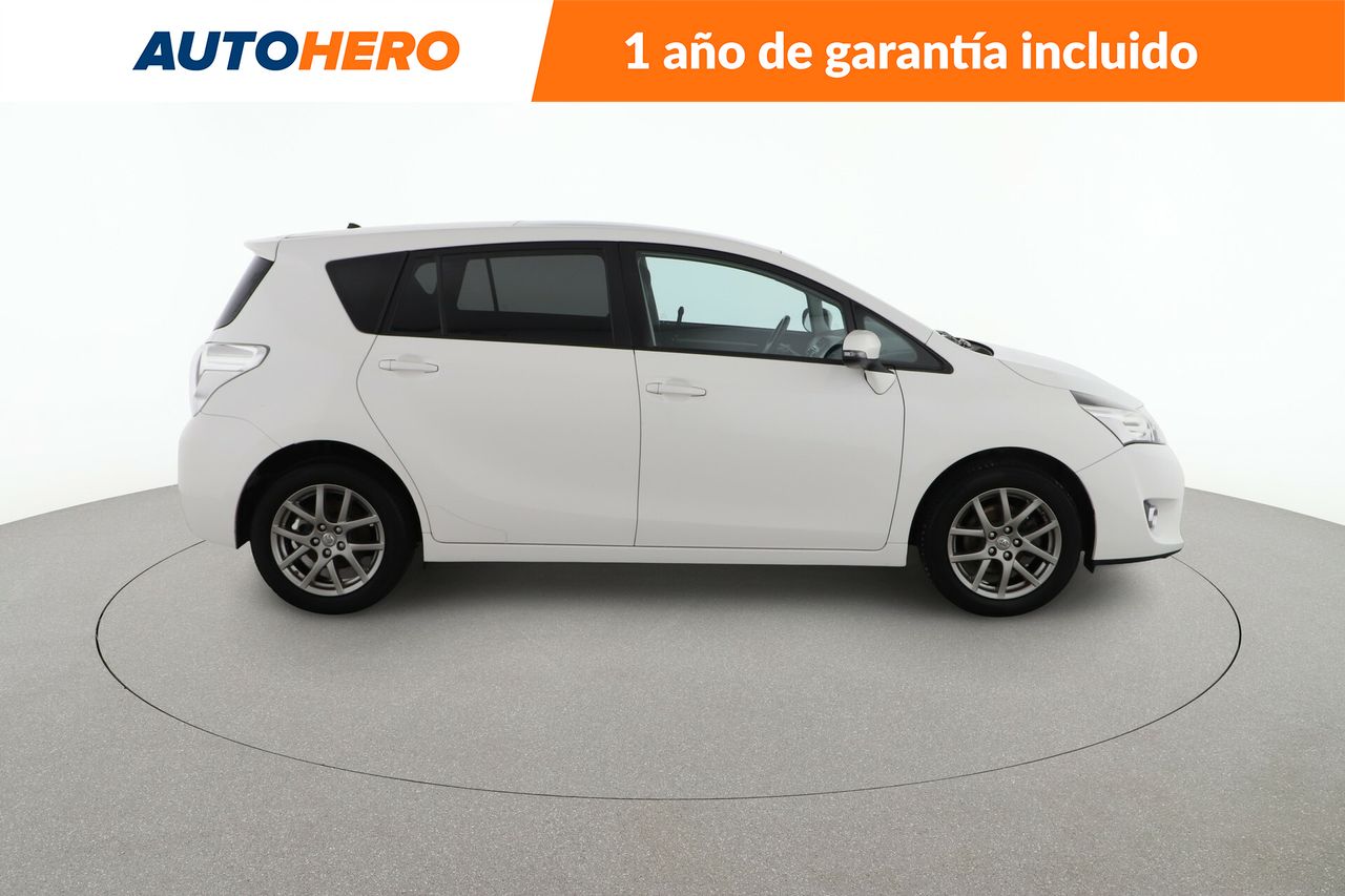 Foto Toyota Corolla Verso 7