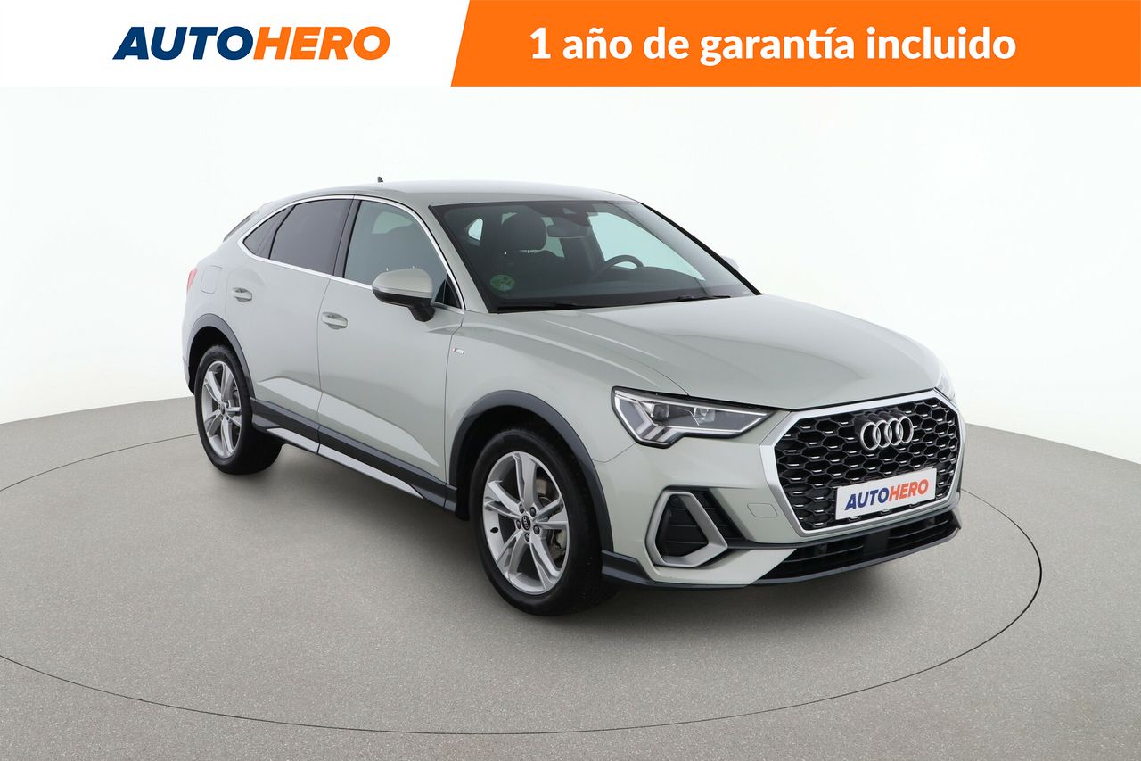 Foto Audi Q3 8