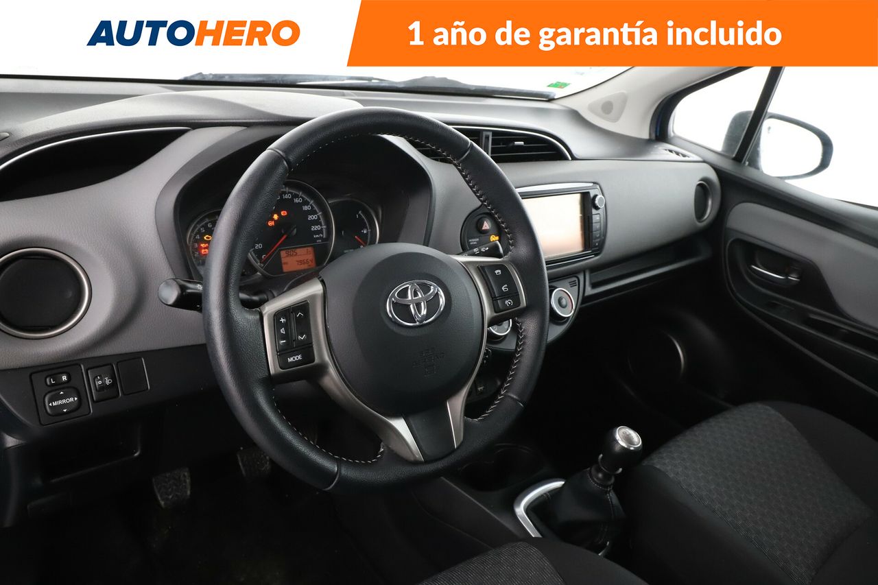 Foto Toyota Yaris 11