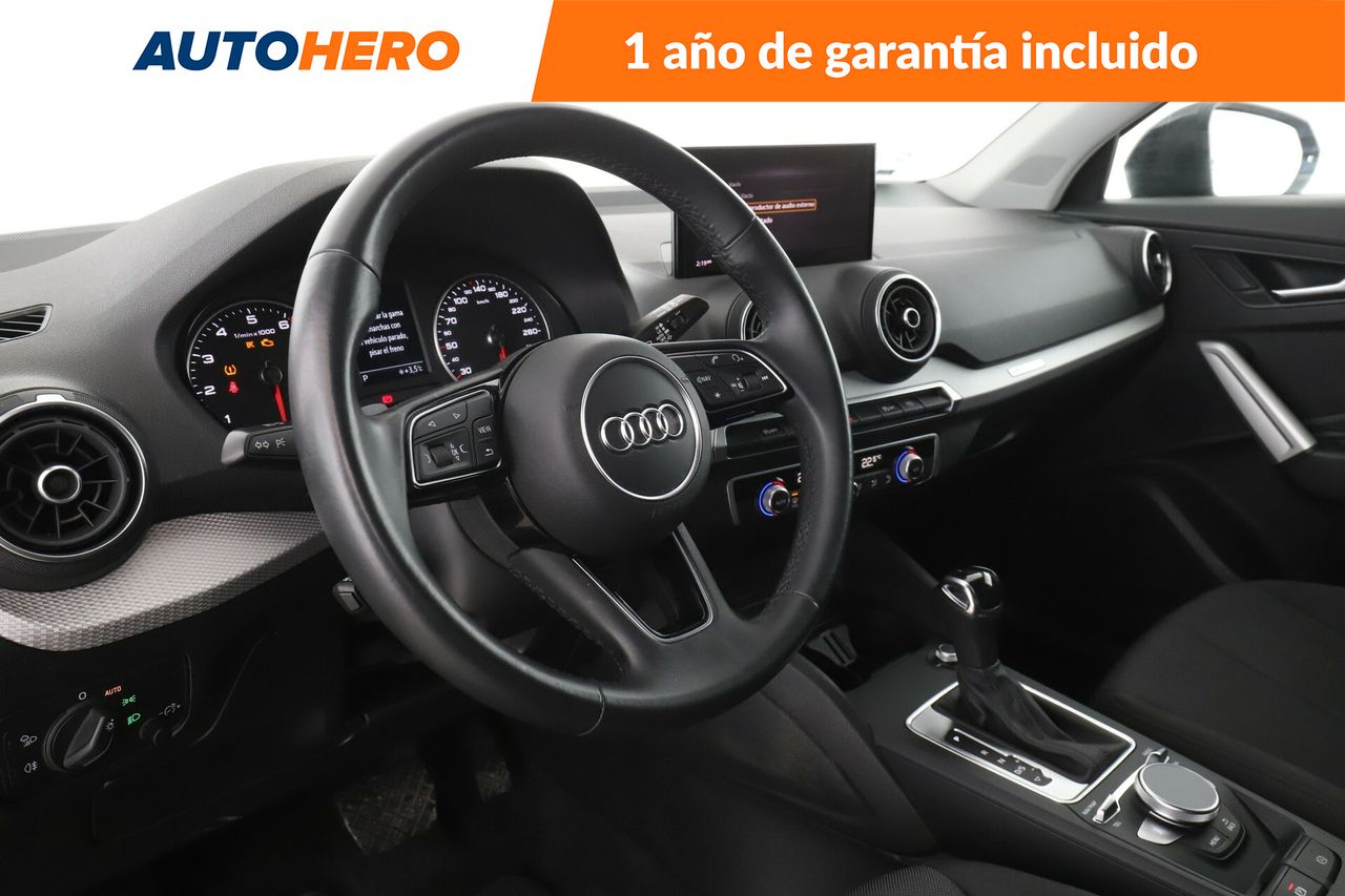 Foto Audi Q2 12