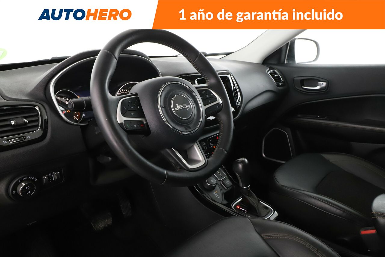 Foto Jeep Compass 12