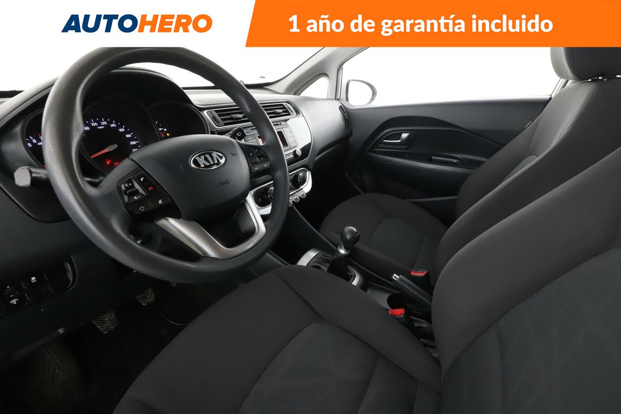 Foto Kia Rio 12