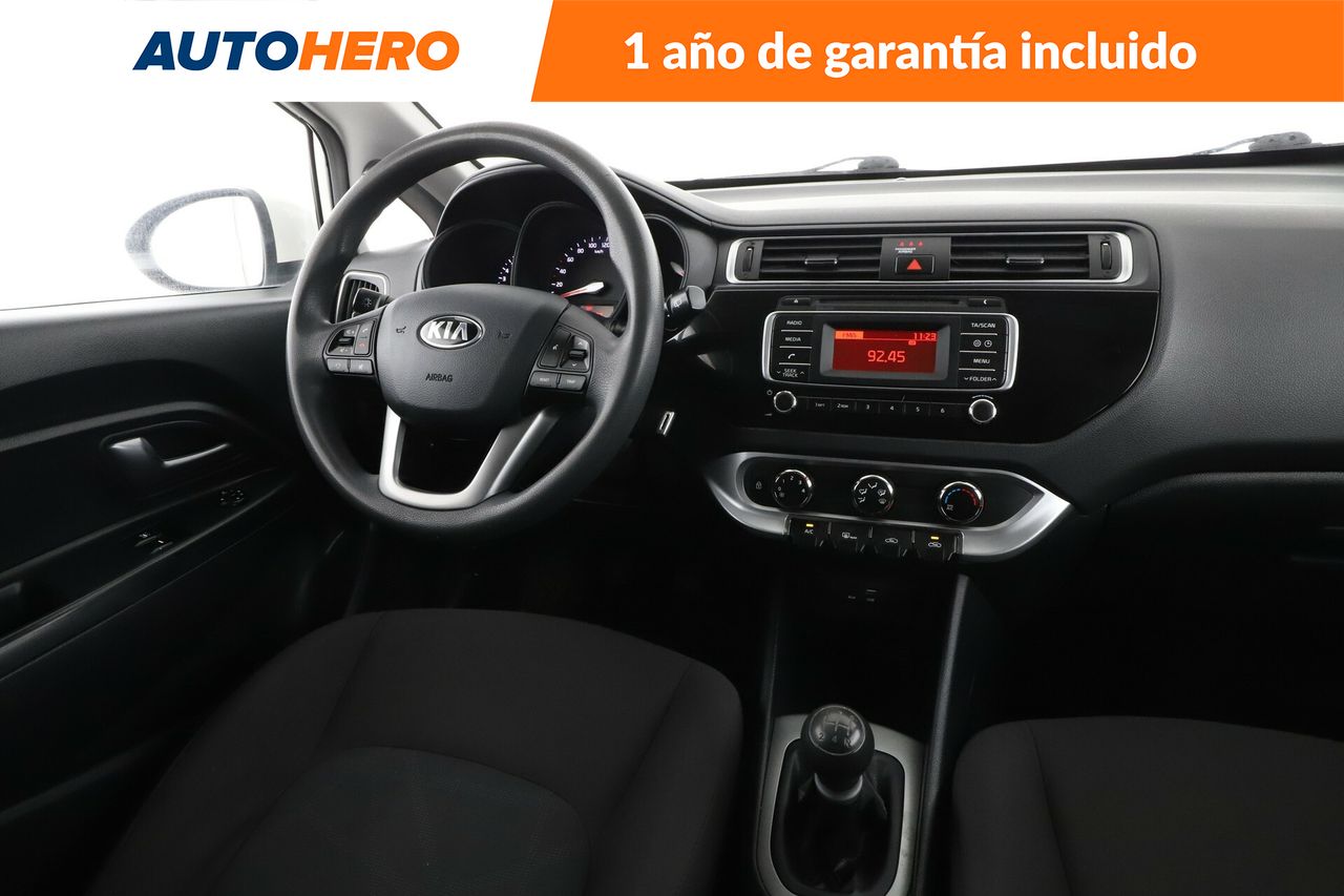 Foto Kia Rio 14