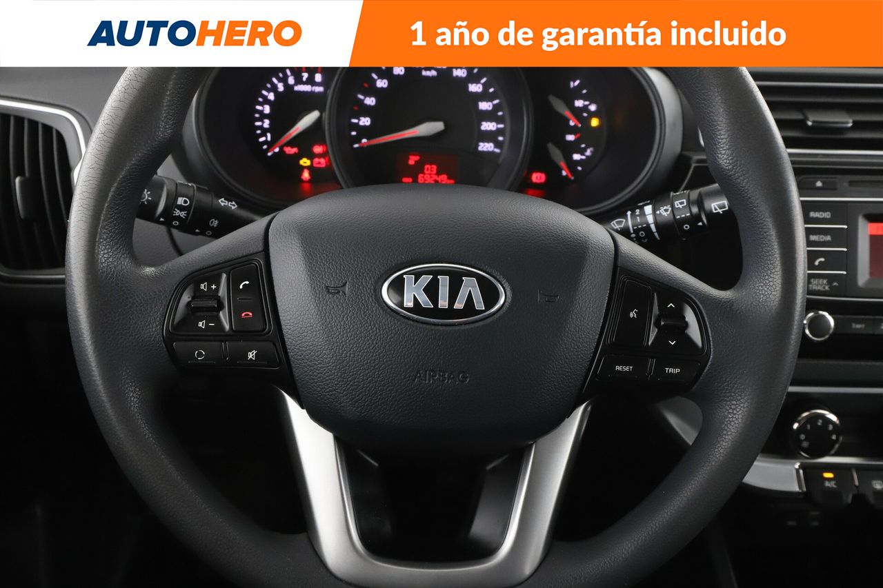 Foto Kia Rio 20