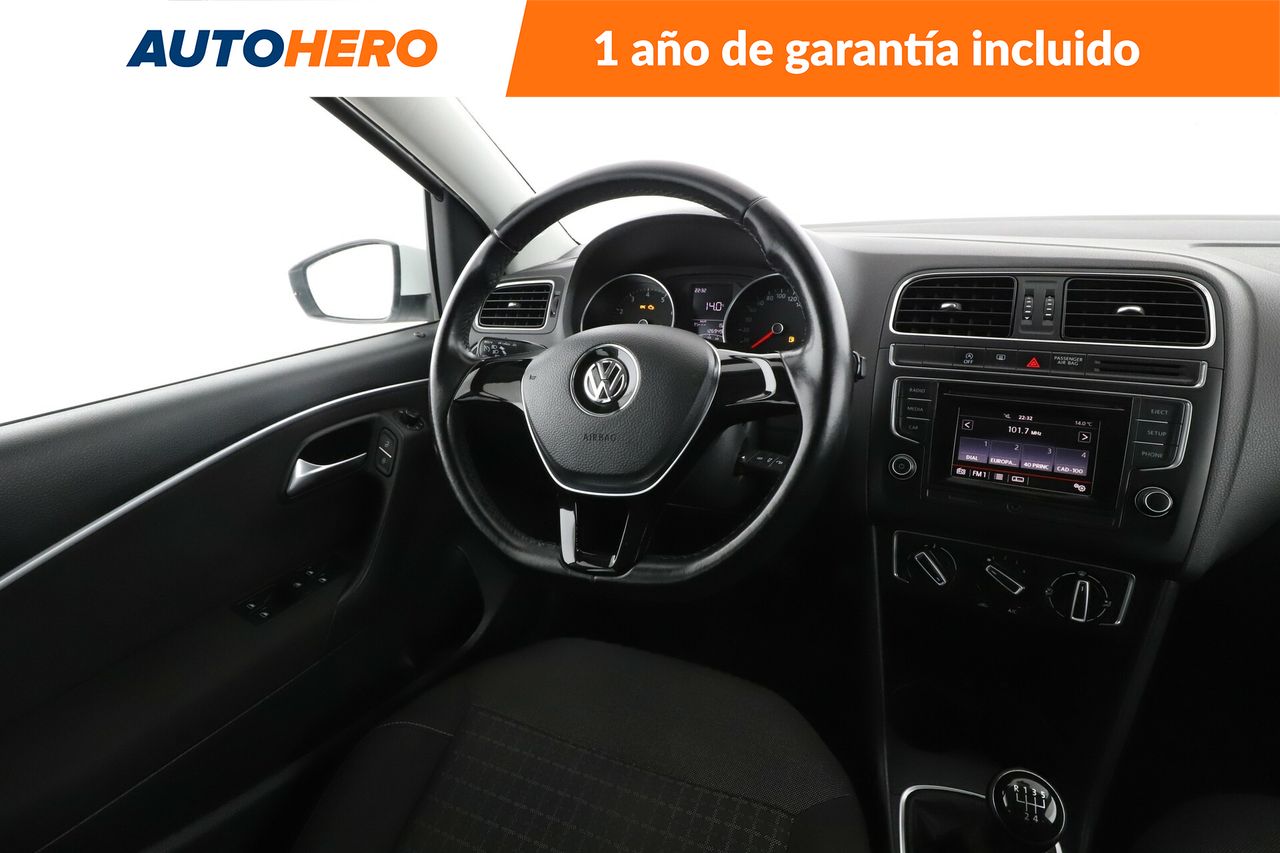 Foto Volkswagen Polo 14