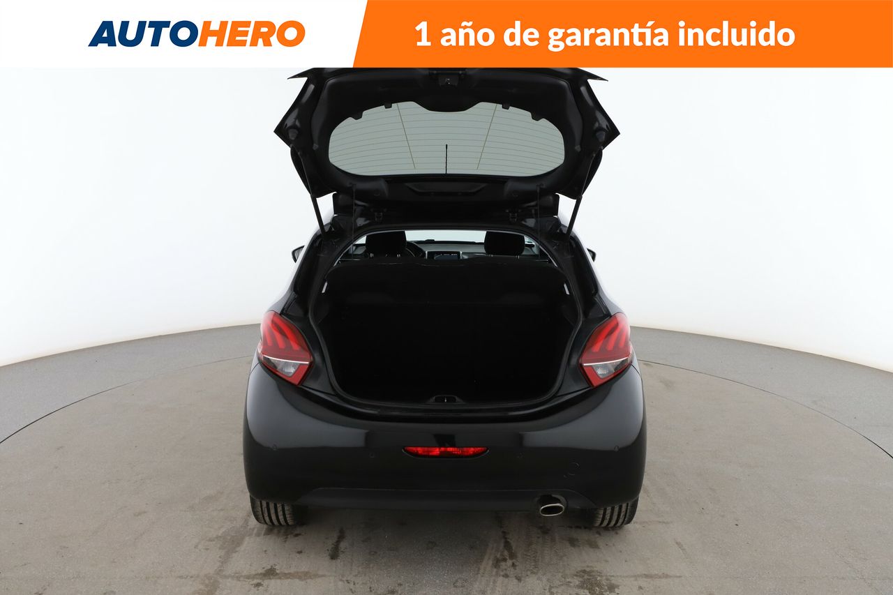 Foto Peugeot 208 18