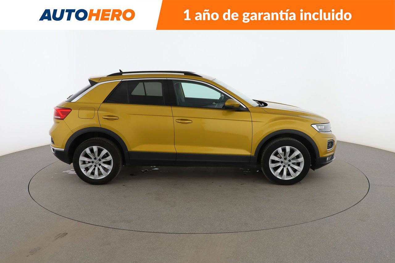 Foto Volkswagen T-Roc 6