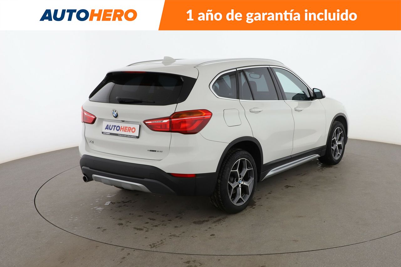 Foto BMW X1 5