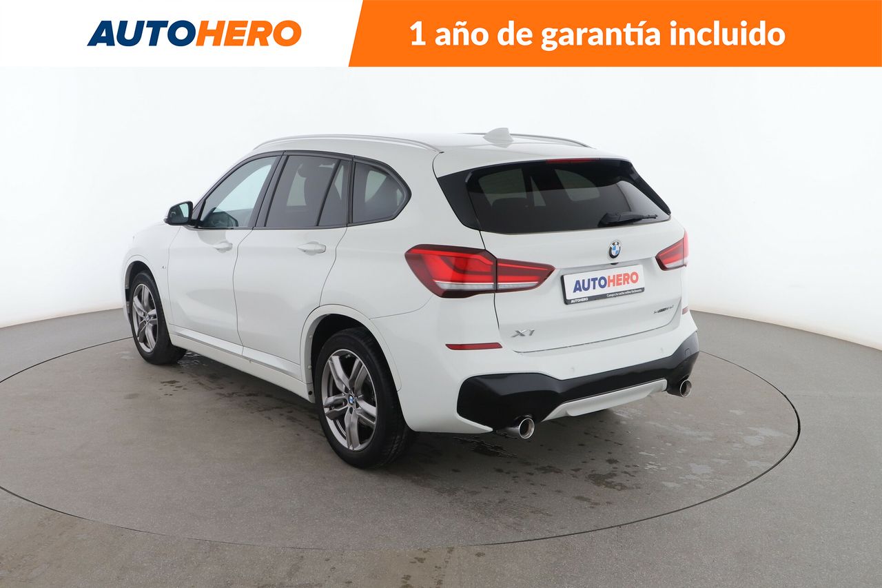 Foto BMW X1 4