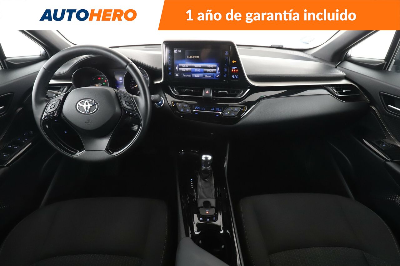 Foto Toyota C-HR 13