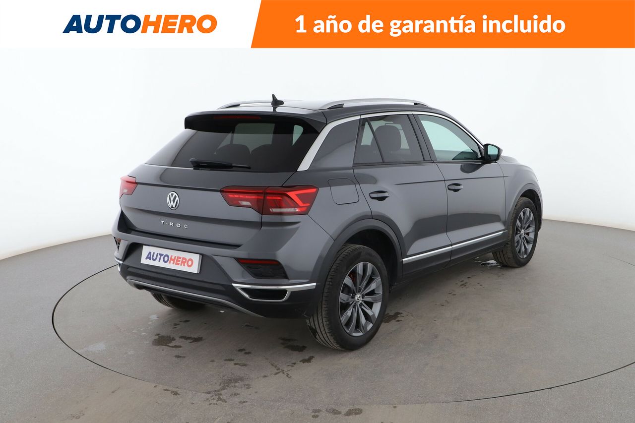 Foto Volkswagen T-Roc 6