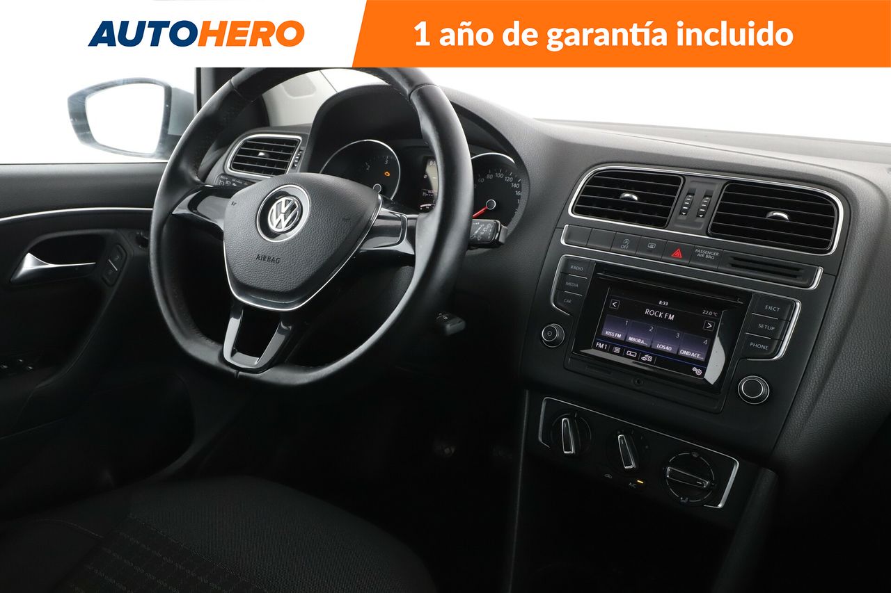 Foto Volkswagen Polo 13