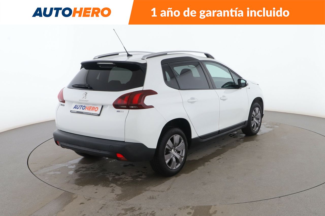 Foto Peugeot 2008 6