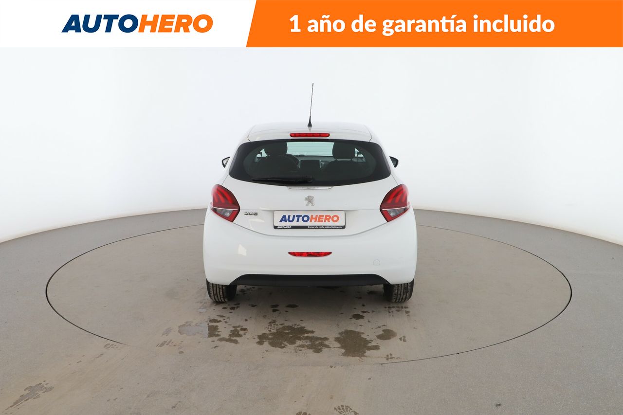 Foto Peugeot 208 5