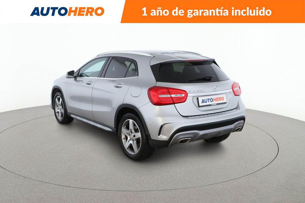 Foto Mercedes-Benz Clase GLA 4