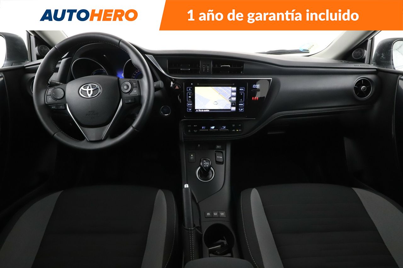 Foto Toyota Auris 13