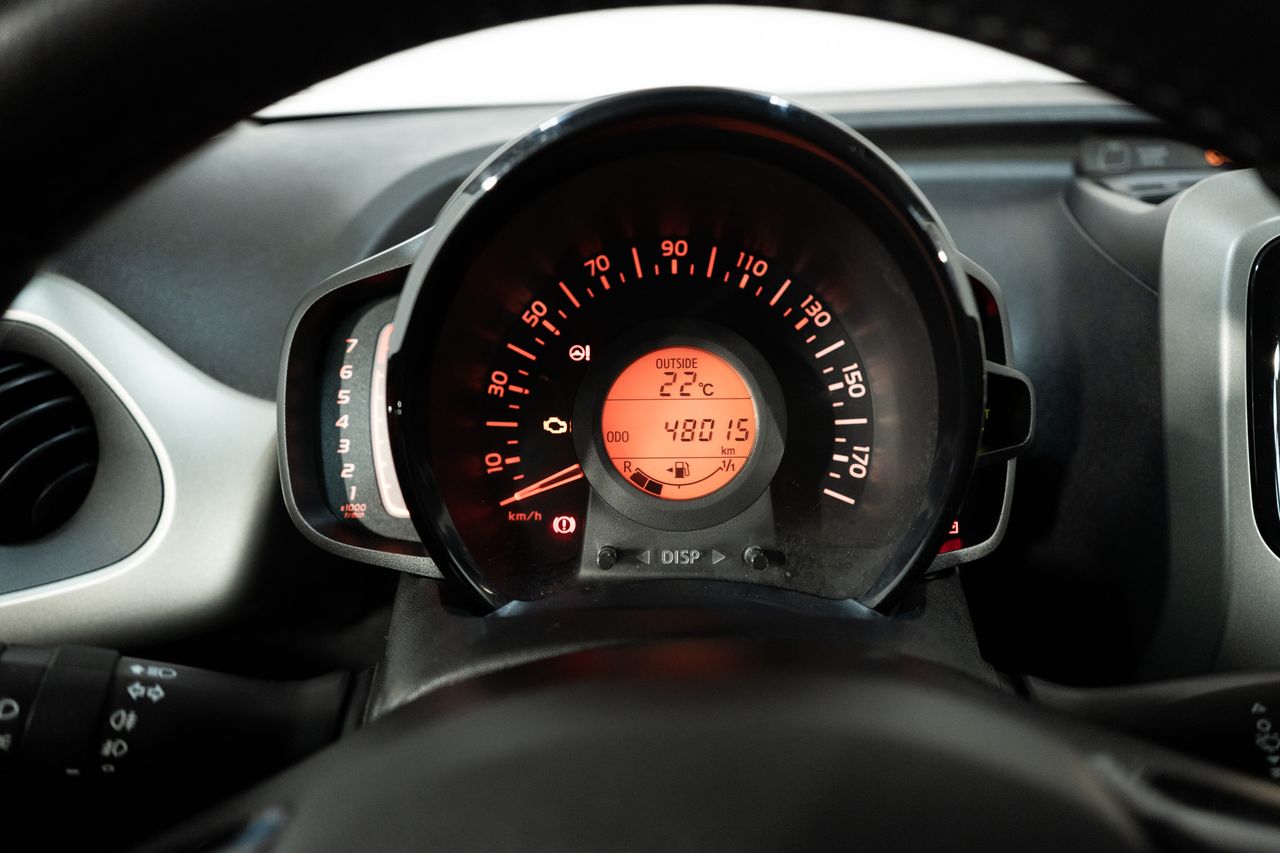 Foto Toyota Aygo 13