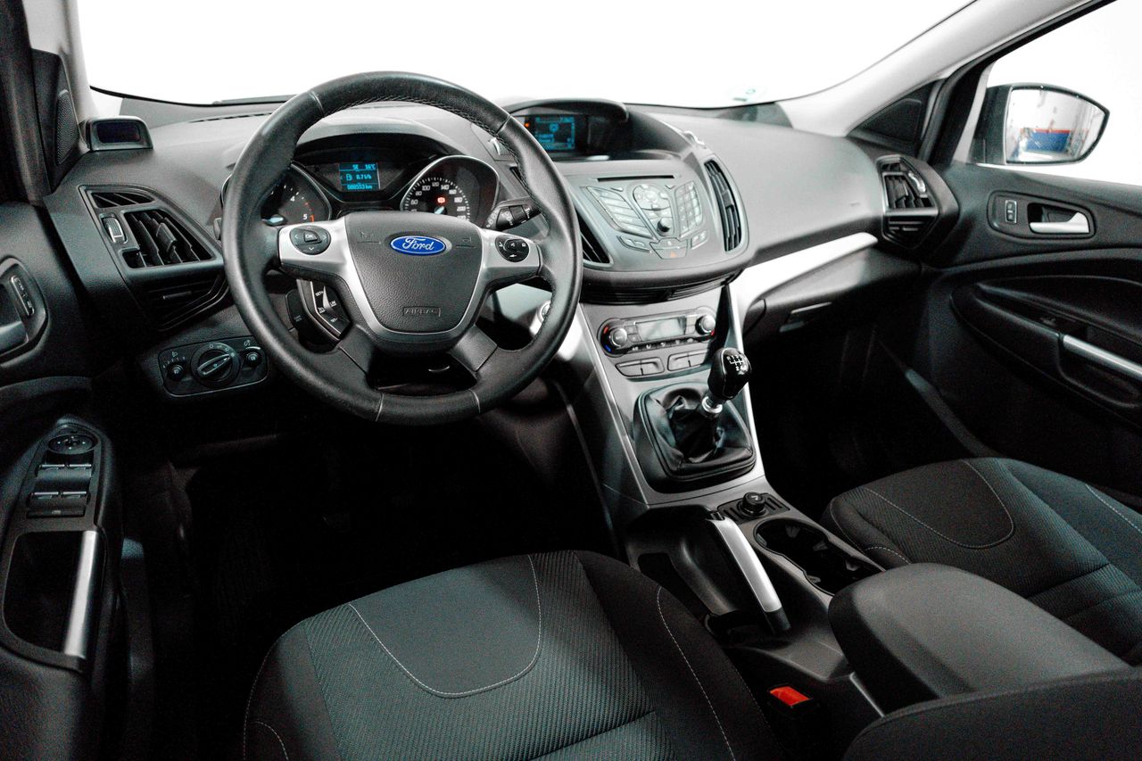 Foto Ford Kuga 7