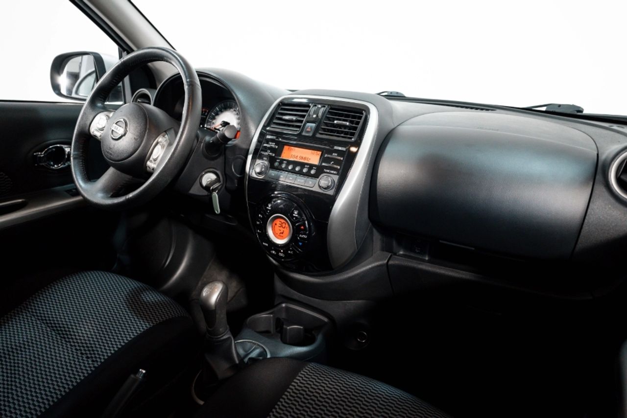 Foto Nissan Micra 24