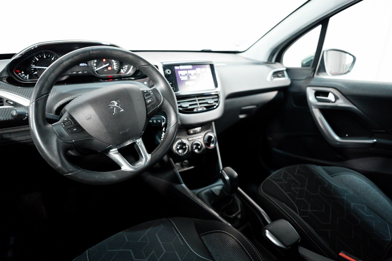 Foto Peugeot 2008 23