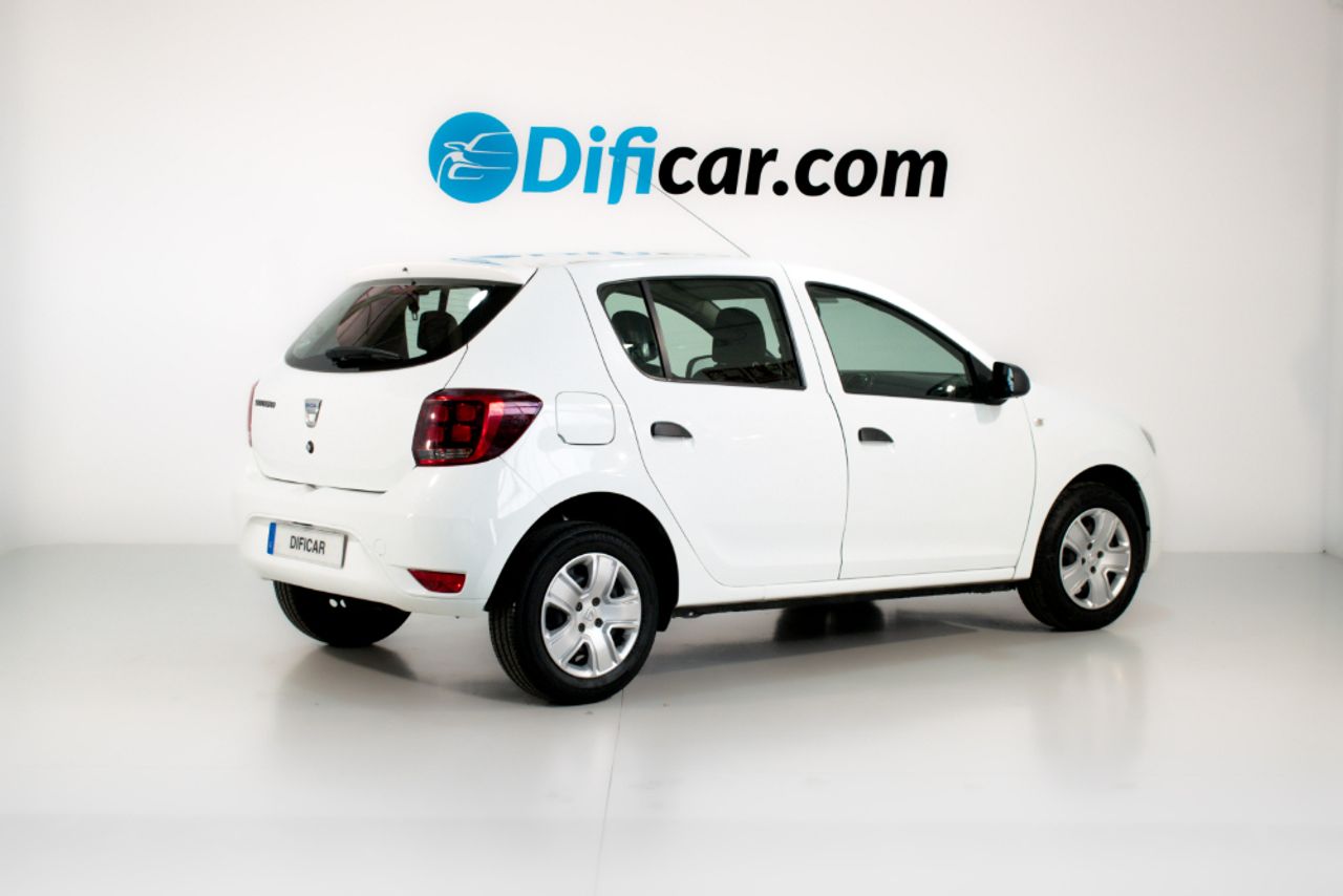 Foto Dacia Sandero 6