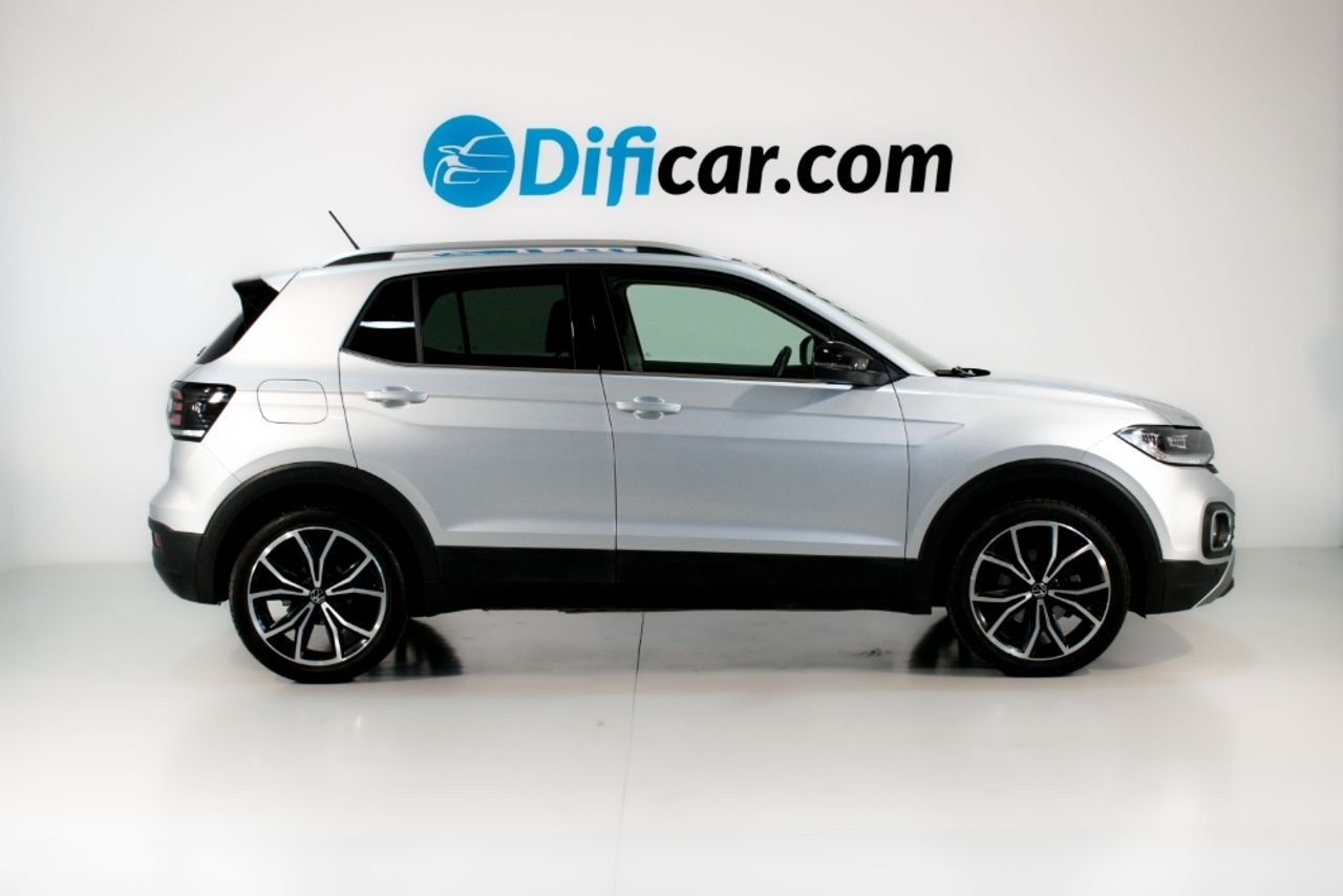 Foto Volkswagen T-Cross 4