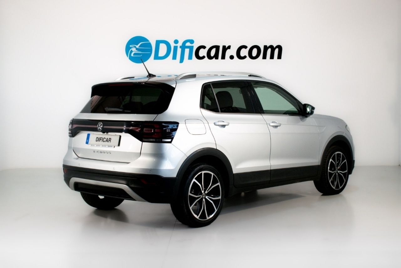 Foto Volkswagen T-Cross 6