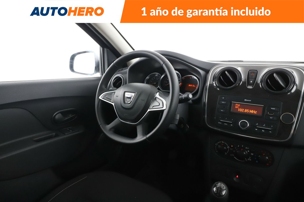 Foto Dacia Sandero 14