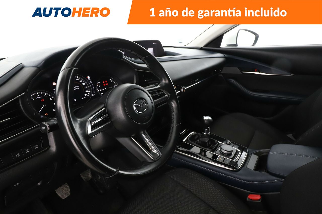 Foto Mazda CX-30 12