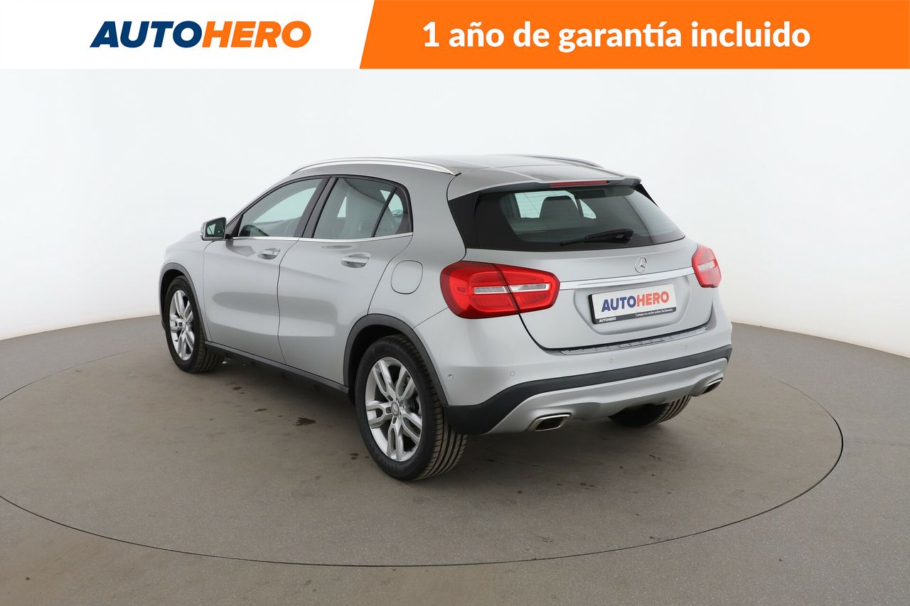 Foto Mercedes-Benz Clase GLA 4