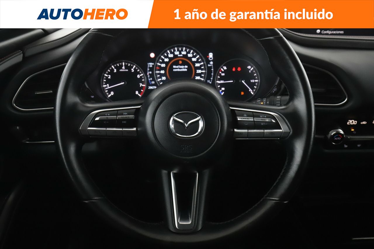 Foto Mazda CX-30 19