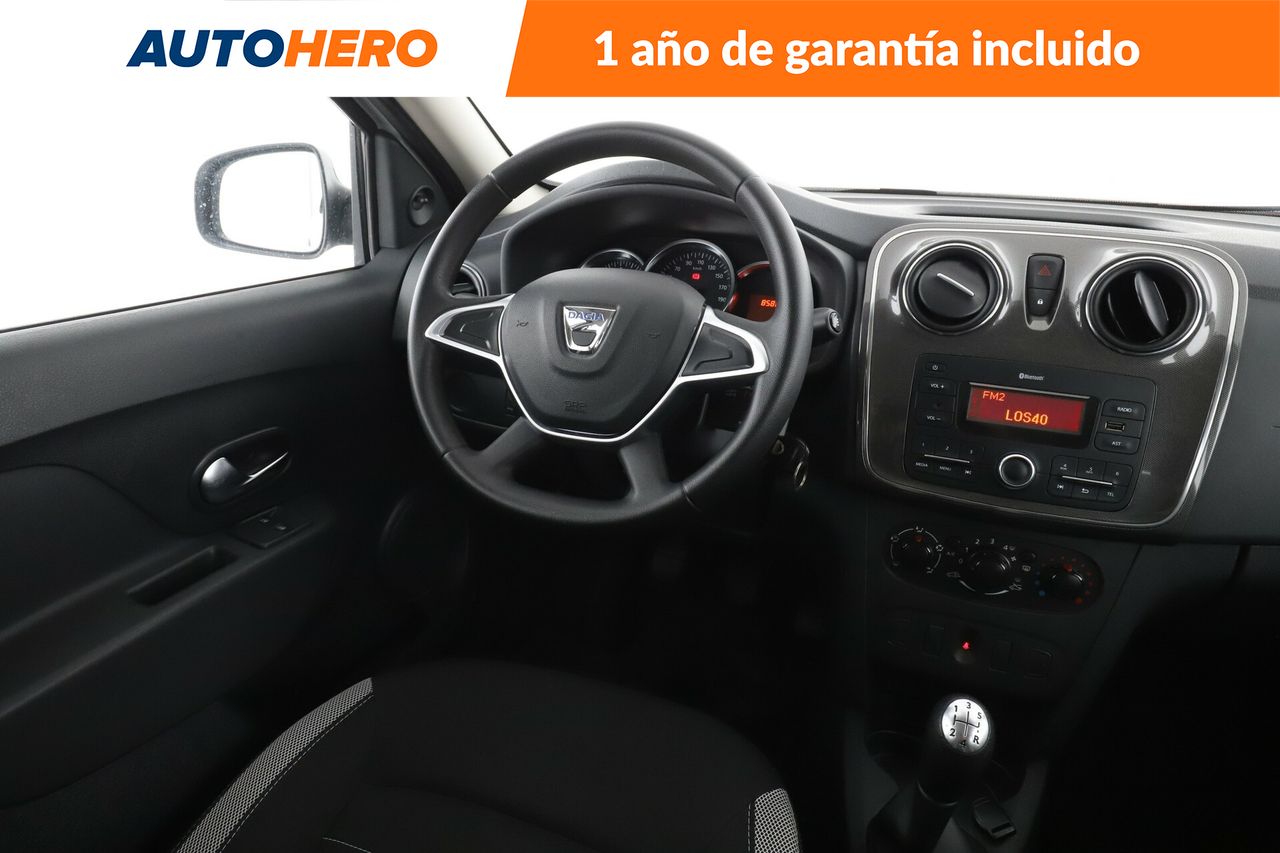 Foto Dacia Sandero 14