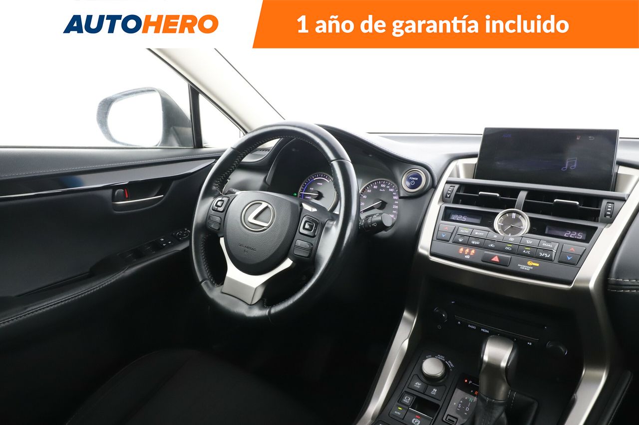 Foto Lexus NX 14