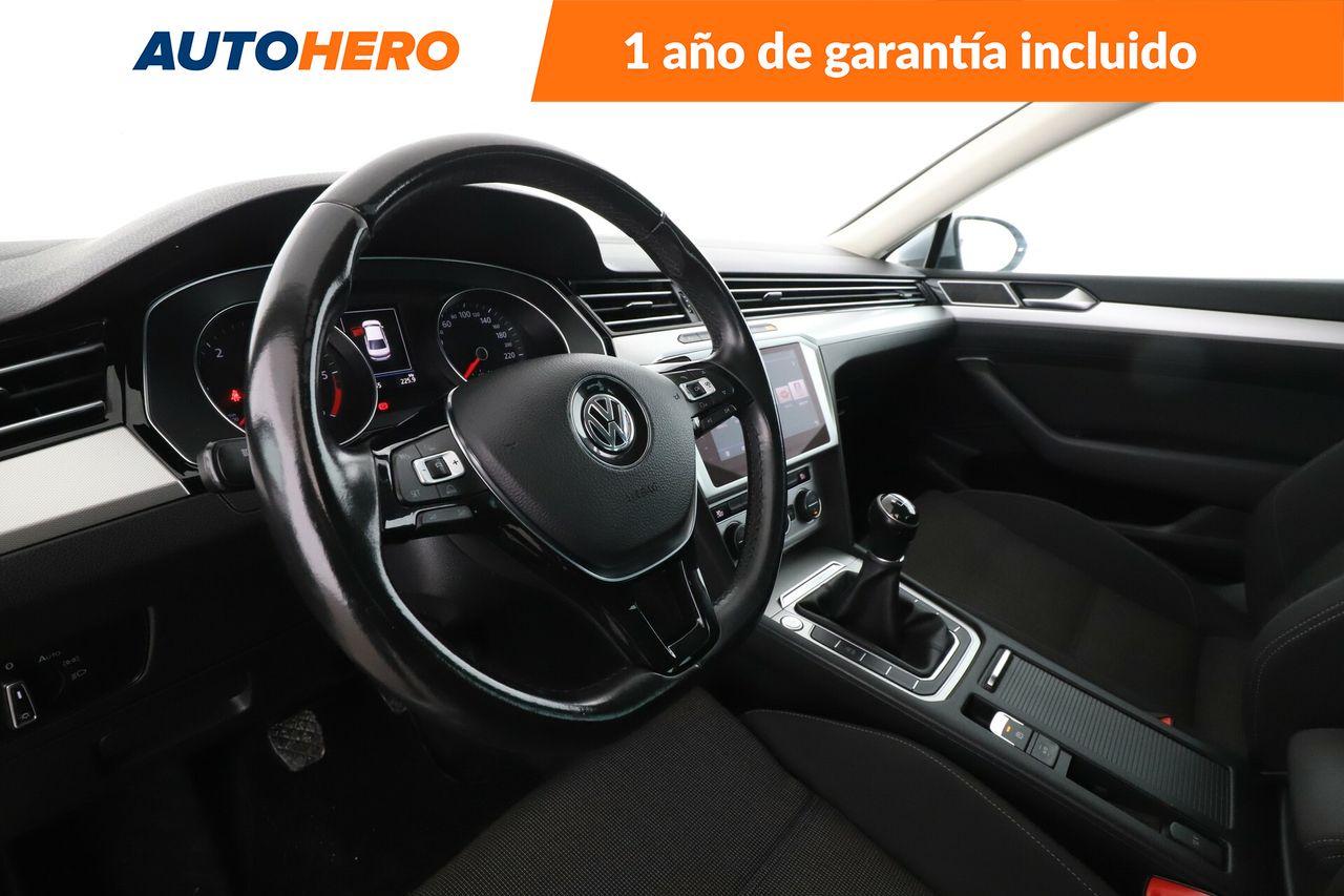 Foto Volkswagen Passat 12