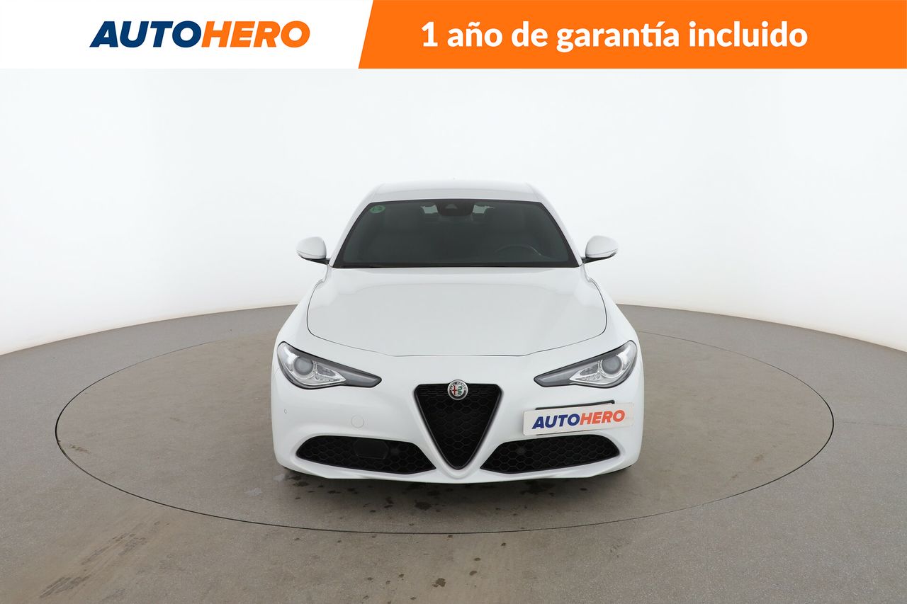 Foto Alfa Romeo Giulia 9