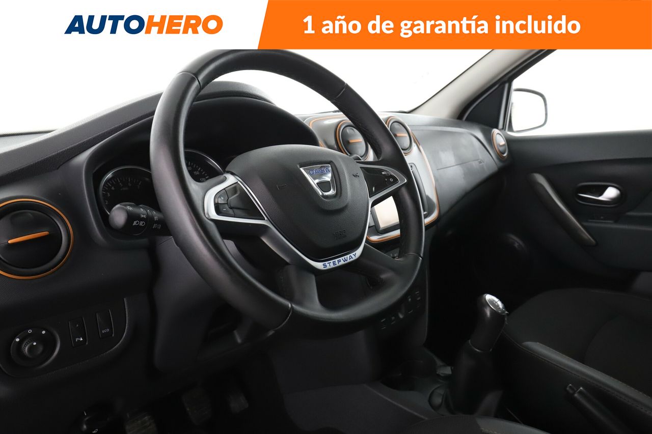 Foto Dacia Sandero 12