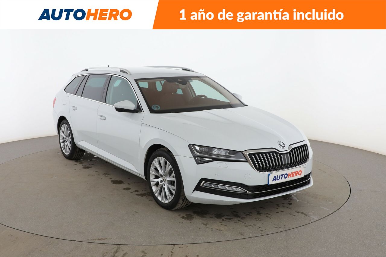 Foto Skoda Superb 8