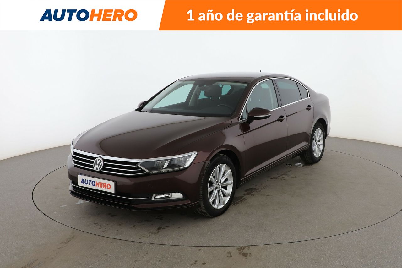 Foto Volkswagen Passat 1