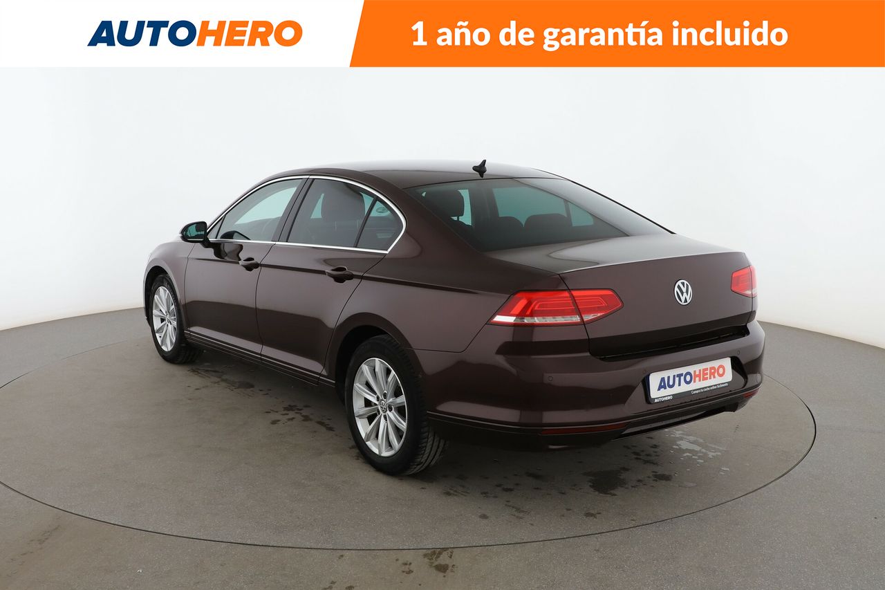 Foto Volkswagen Passat 4