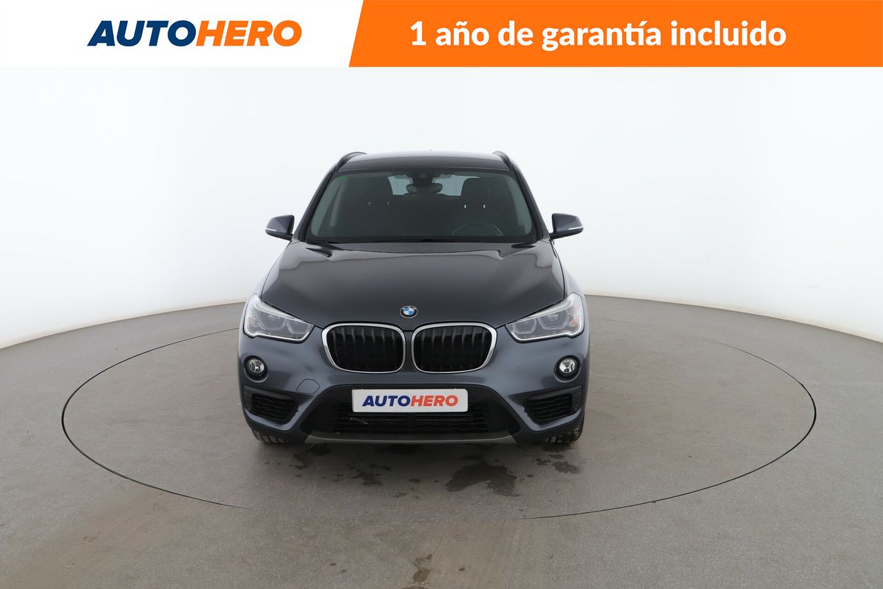 Foto BMW X1 9