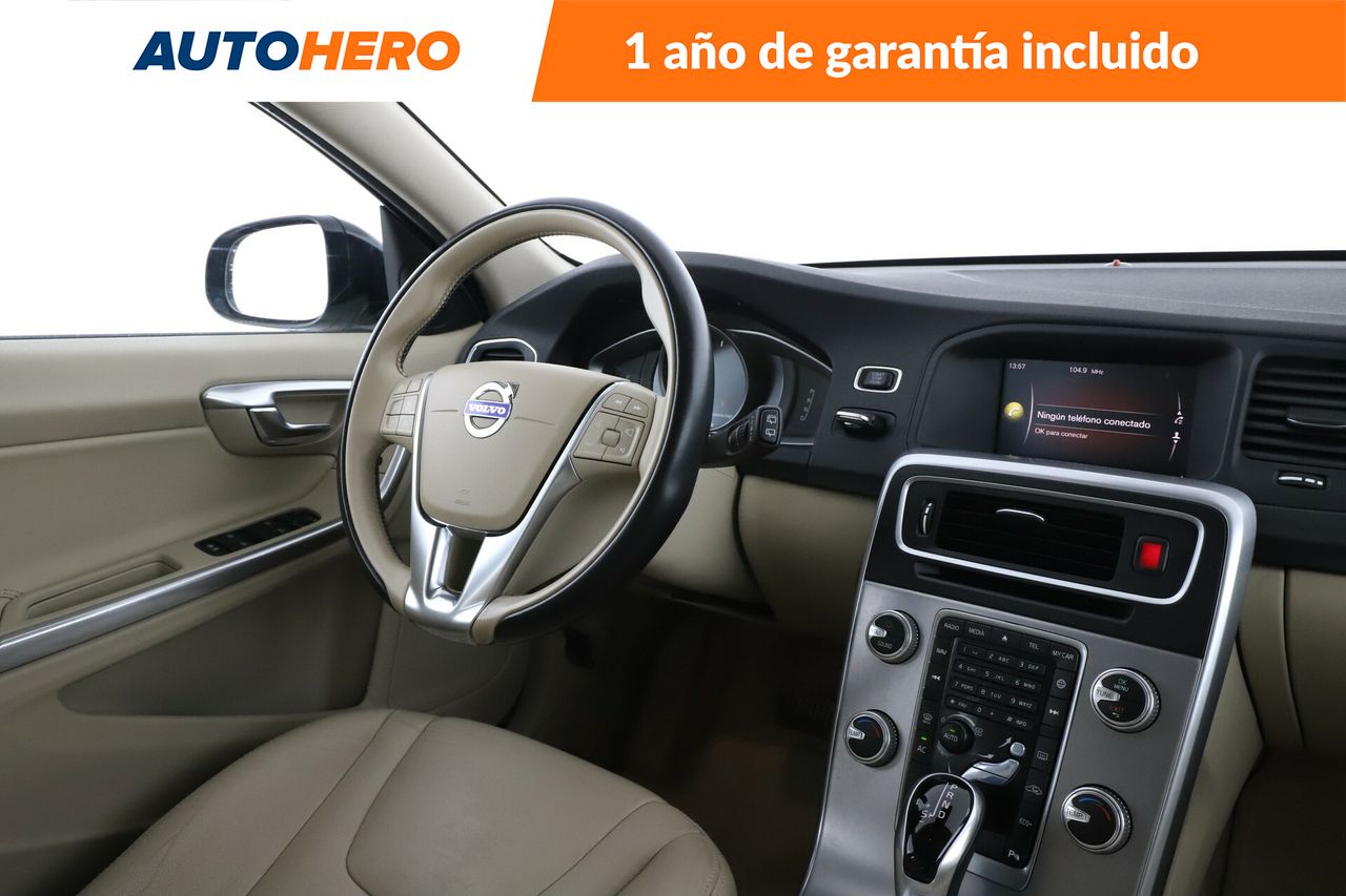 Foto Volvo V60 Cross Country 14